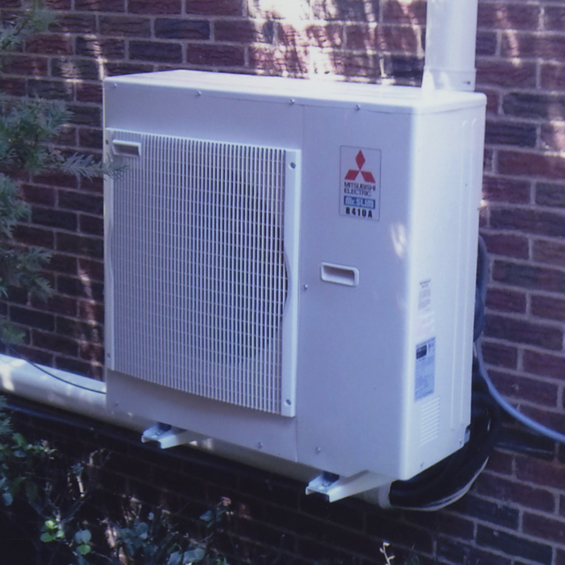 outdoor-unit mini-ductless